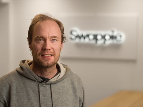 Swappie odnawia iPhone'y w swoim zakładzie w Helsinkach — 52-etapowa kontrola gwarantuje jakość