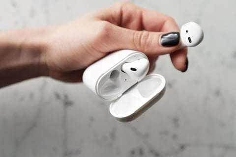 Comment nettoyer ses AirPods proprement et en toute sécurité