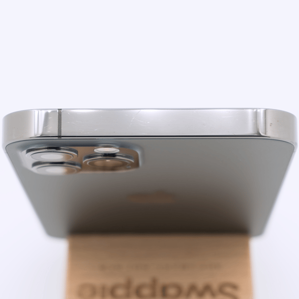 Excellent condition, top edge — the top of the frame of a typical phone at this grade