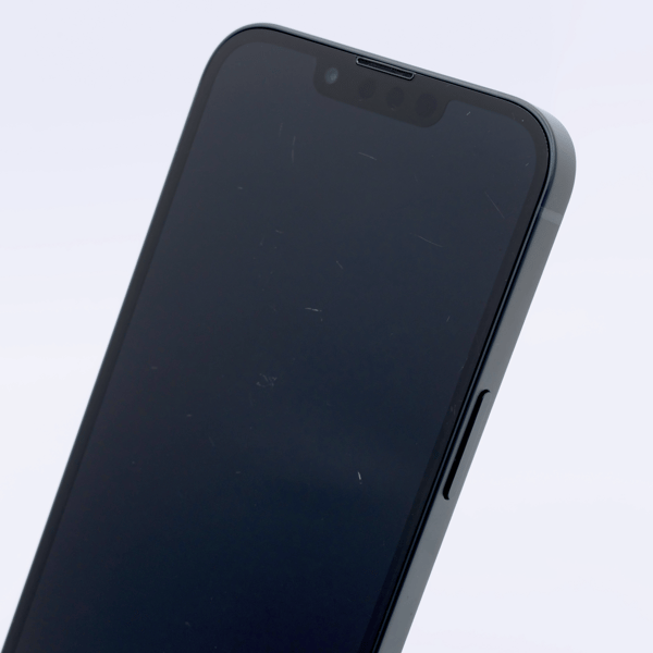 Very Good condition, screen view — the display and its surround of a typical phone at this grade