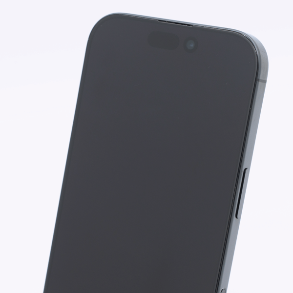 Eccellente condition, screen view — the display and its surround of a typical phone at this grade