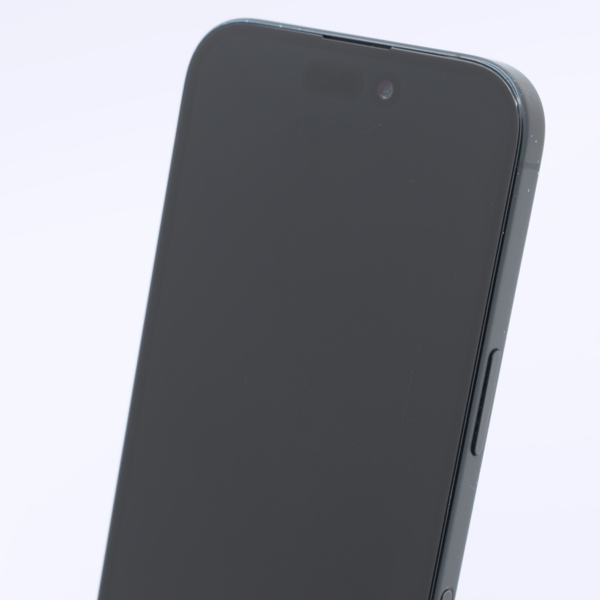 God condition, screen view — the display and its surround of a typical phone at this grade
